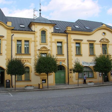 Pivovarsky Hotel Kojetín Kültér fotó